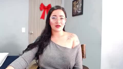    online show from 02/15/26, 08:05