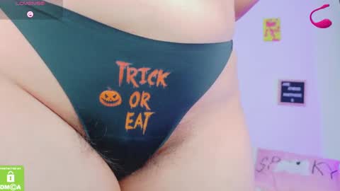 Jane Atwood online show from 10/17/25, 02:08