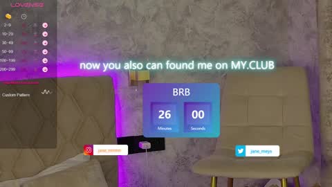 Snapshot of jane_meys chatting on 01/13/25, 08:05 your kitty JANE roawww online show from 01/13/25, 08:05