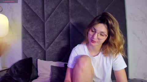 Jane online show from 02/03/25, 09:30