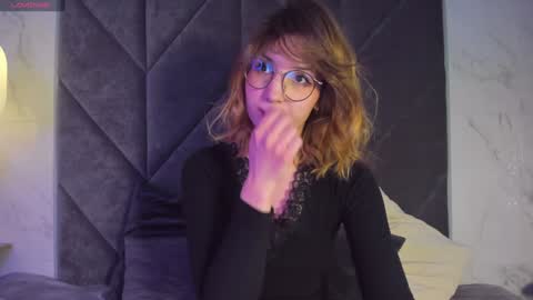 Jane online show from 02/04/25, 10:21