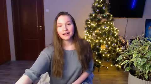 Snapshot of janeblossomhot chatting on 12/16/24, 05:43 Jane online show from 12/16/24, 05:43