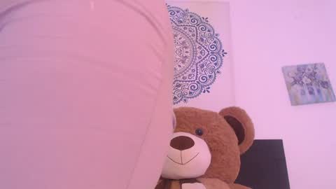 Snapshot of janeebony_ chatting on 12/13/24, 03:11 Jane online show from 12/13/24, 03:11