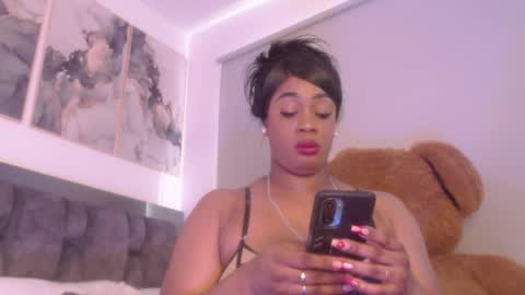 Snapshot of janeebony_ chatting on 11/13/25, 04:17 Jane online show from 11/13/25, 04:17