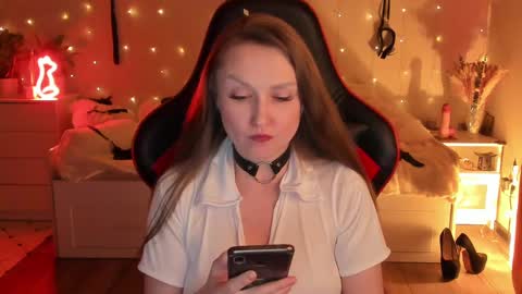 Snapshot of janegrey11 chatting on 02/27/25, 12:21 Jane online show from 02/27/25, 12:21