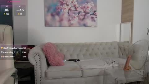 Janelle Brown online show from 01/30/25, 06:10