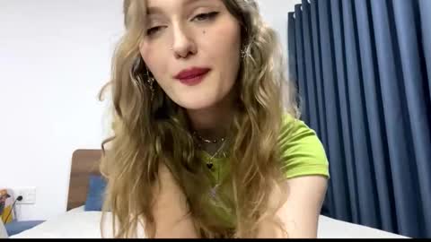 Janie online show from 03/17/26, 03:15