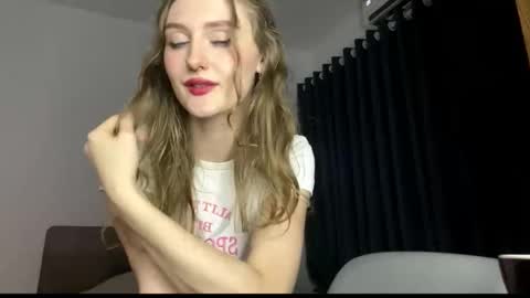 Janie online show from 03/27/26, 06:40