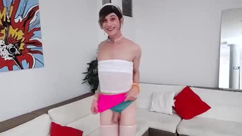 janetrans online show from 11/28/25, 01:19