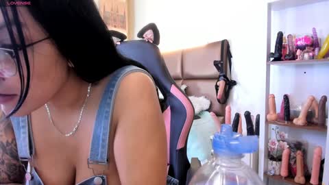 Janette online show from 01/30/25, 09:36