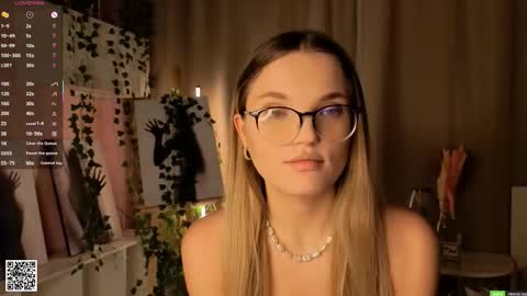 Hi Im Alice and here youll find something online show from 02/04/26, 06:19