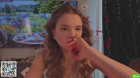 Hi Im Alice and here youll find something online show from 03/17/26, 06:06