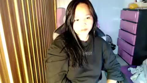 janicaslut_18 online show from 03/31/26, 01:00