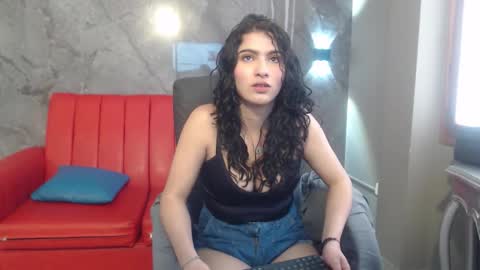 Snapshot of janitaa chatting on 10/16/25, 07:48 Jan online show from 10/16/25, 07:48