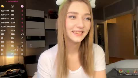 Stacy online show from 02/18/26, 04:52