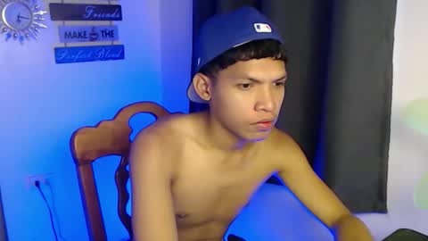 Snapshot of janlloyd04 chatting on 09/29/25, 03:55 janlloyd04 online show from 09/29/25, 03:55