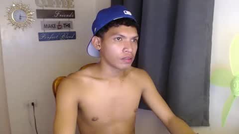 Snapshot of janlloyd04 chatting on 10/01/25, 07:53 janlloyd04 online show from 10/01/25, 07:53