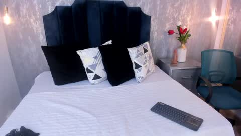 Janna  online show from 04/06/26, 08:10