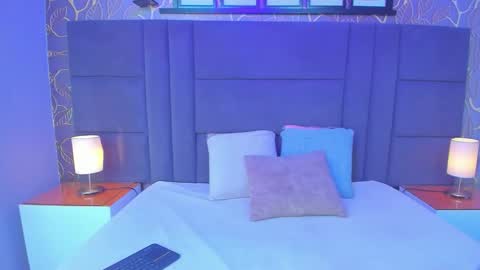 Snapshot of janna_lopezz chatting on 12/21/25, 11:39 Janna online show from 12/21/25, 11:39