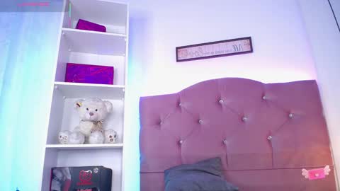 Janne online show from 11/24/25, 04:18