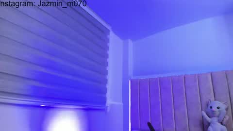 Snapshot of janne_moore chatting on 06/29/26, 08:09 Jane online show from 06/29/26, 08:09