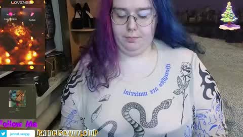 Snapshot of jannet_star chatting on 01/03/25, 08:32 Jannet online show from 01/03/25, 08:32