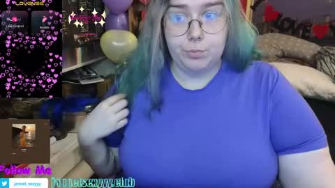 Snapshot of jannet_star chatting on 02/16/25, 04:21 Jannet online show from 02/16/25, 04:21