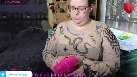 Snapshot of jannet_star chatting on 02/27/26, 12:16 Jannet online show from 02/27/26, 12:16