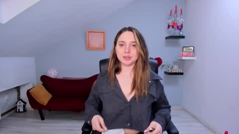 JaquelinLaurent online show from 02/15/26, 08:49