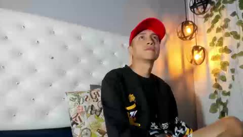 Snapshot of jara_chick chatting on 03/21/26, 04:06 Jara online show from 03/21/26, 04:06