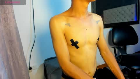 Snapshot of jara_chick chatting on 04/06/26, 08:54 Jara online show from 04/06/26, 08:54