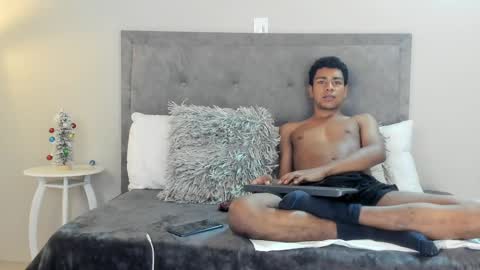 jared_blake online show from 12/28/24, 01:29