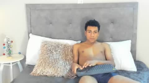 jared_blake online show from 12/30/24, 05:04