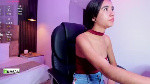 Snapshot of jasmin_adams chatting on 07/01/26, 11:23 Jasmin online show from 07/01/26, 11:23