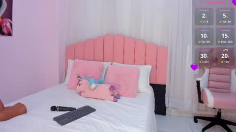 Snapshot of jasmin_evano29 chatting on 07/14/26, 05:40 online show from 07/14/26, 05:40