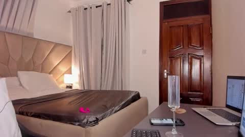 jasmin_melons online show from 02/12/26, 11:00