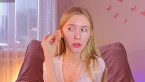 Chloe online show from 02/06/26, 07:12