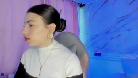 Snapshot of jasmine_hyper_1 chatting on 01/24/25, 08:22 Jas online show from 01/24/25, 08:22