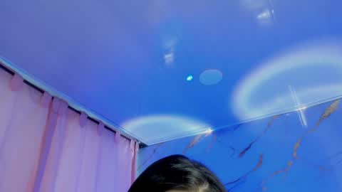 Snapshot of jasmine_hyper_1 chatting on 01/28/25, 05:46 Jas online show from 01/28/25, 05:46