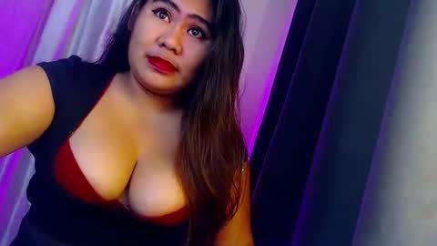 Snapshot of jasmineallure chatting on 02/09/26, 02:43 jasmineallure online show from 02/09/26, 02:43