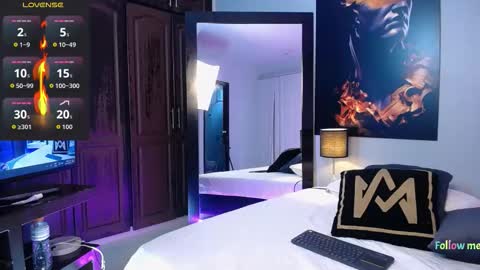 Snapshot of jasminecampbell chatting on 11/15/25, 02:13 Instagram jasminecampbell1 online show from 11/15/25, 02:13