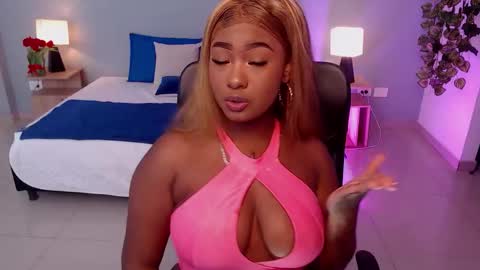 Snapshot of jasminecampbell chatting on 11/28/25, 09:06 Instagram jasminecampbell1 online show from 11/28/25, 09:06