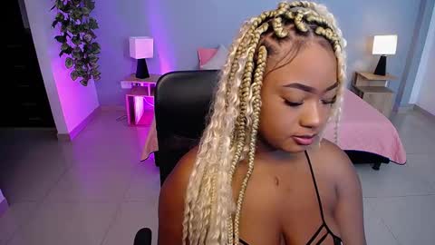 Instagram jasminecampbell1  online show from 02/05/26, 01:27