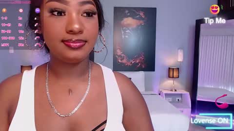 Instagram jasminecampbell1  online show from 03/25/26, 01:28