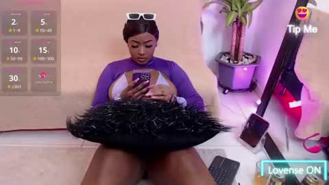 Snapshot of jasminecampbell chatting on 07/07/26, 12:46 Instagram jasminecampbell1 online show from 07/07/26, 12:46