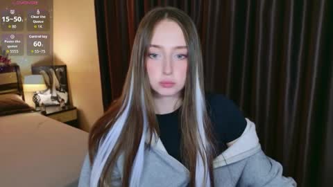 Jasmine online show from 04/08/26, 10:37