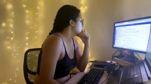 Jasmine online show from 04/08/26, 01:00