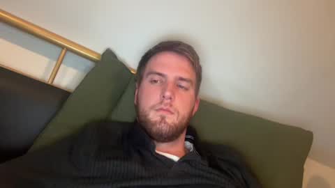 Snapshot of jasonmichaelxxx chatting on 06/17/26, 10:00 jasonmichaelxxx online show from 06/17/26, 10:00