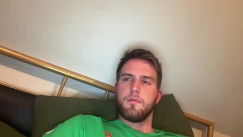 Snapshot of jasonmichaelxxx chatting on 06/19/26, 12:15 jasonmichaelxxx online show from 06/19/26, 12:15