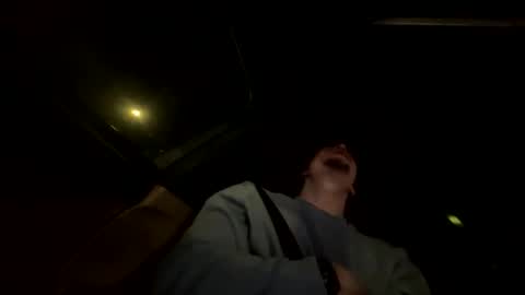 Snapshot of jasonvangrondelle1 chatting on 12/18/25, 01:33 itshis10inchesforbitches online show from 12/18/25, 01:33